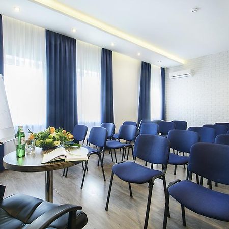 Bonapart Hotel By Uhm Κίεβο Εξωτερικό φωτογραφία
