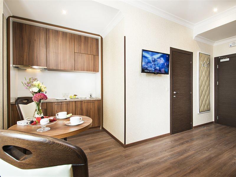 Bonapart Hotel By Uhm Κίεβο Εξωτερικό φωτογραφία